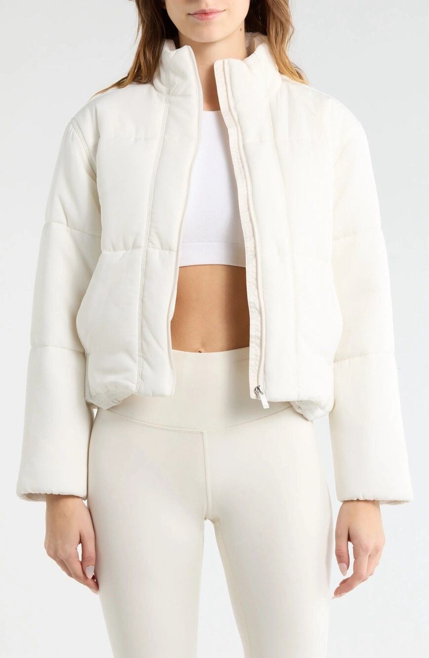 Travis Matthew Womens Mont Blanc 3.0 Quilted Crop Puffer Jacket Sz L Ivory
